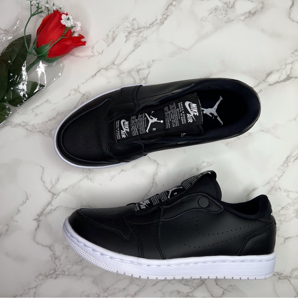 Nike Jordan 1 Retro Low Slip 🖤 - Picture 5 of 16